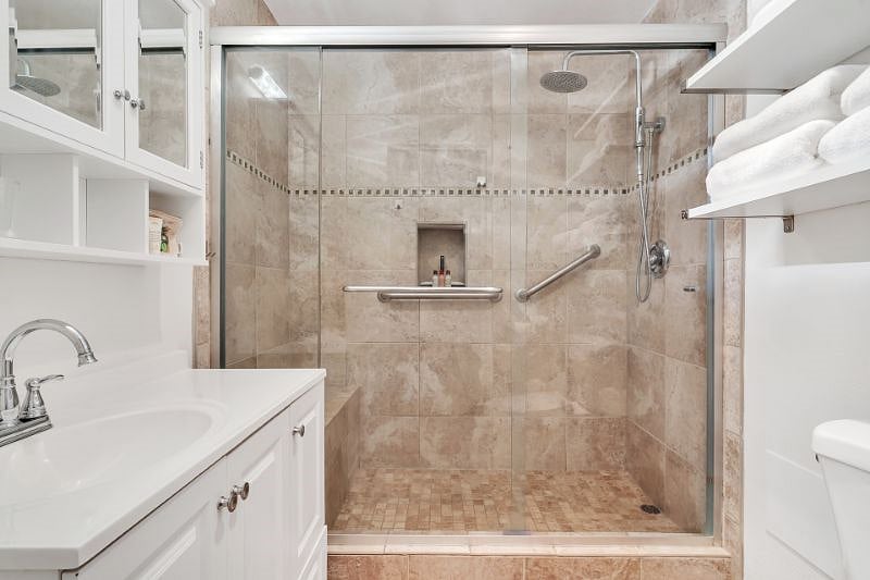Furnished Finder property 405218_1 photo 7