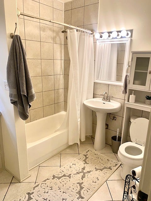 Furnished Finder property 405219_1 photo 11