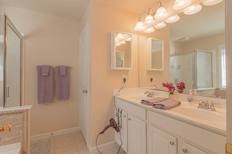 Furnished Finder property 405231_1 photo 20