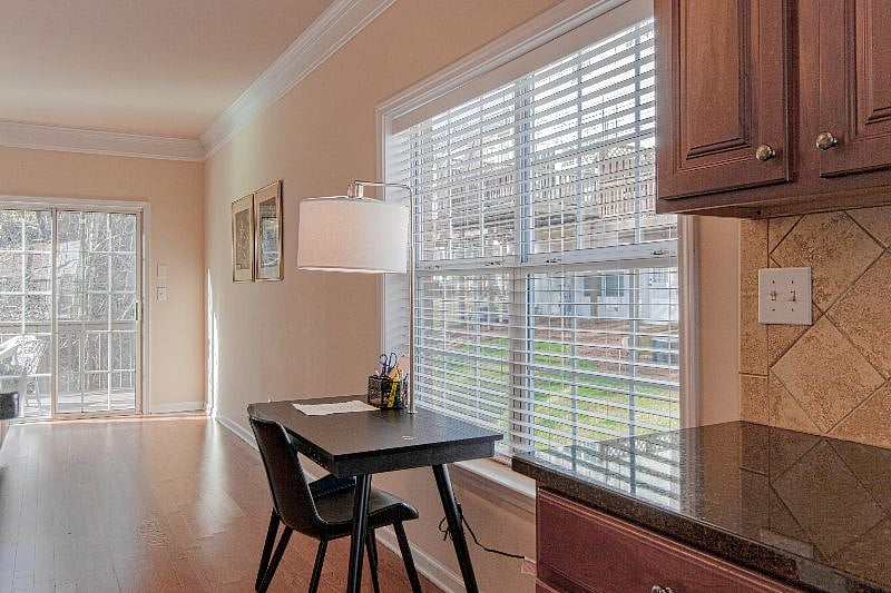 Furnished Finder property 405231_1 photo 16