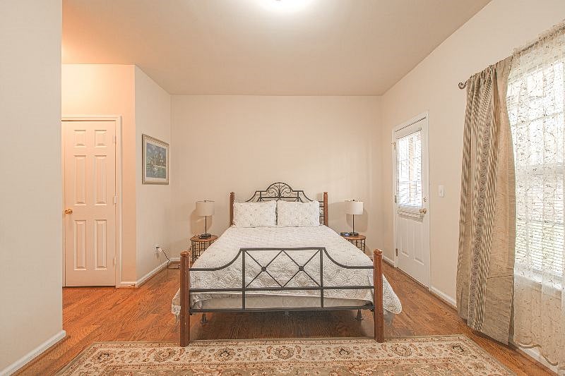 Furnished Finder property 405231_1 photo 28