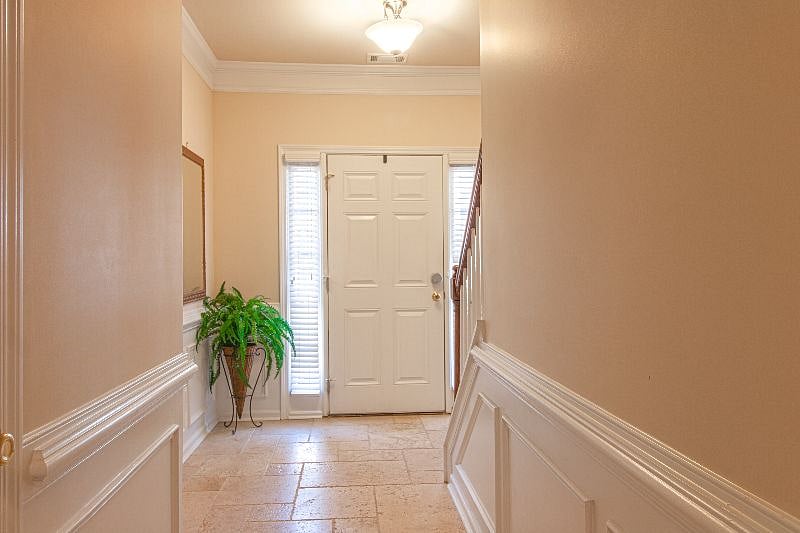 Furnished Finder property 405231_1 photo 4