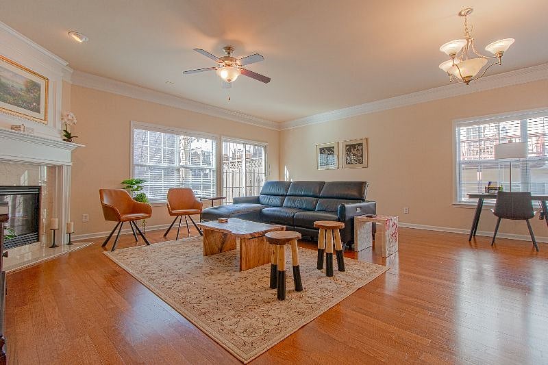 Furnished Finder property 405231_1 photo 11