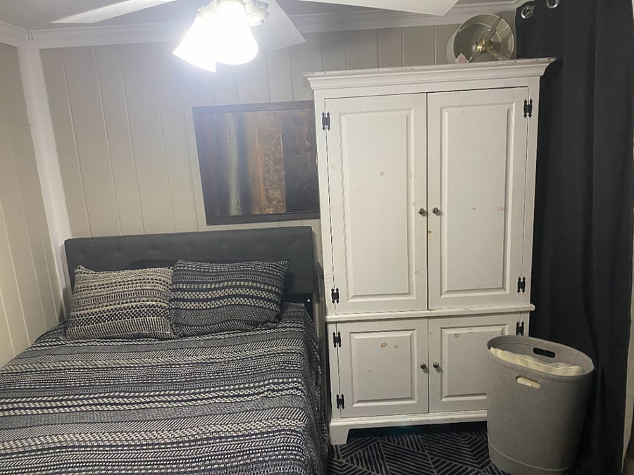 Furnished Finder property 405235_1 photo 7