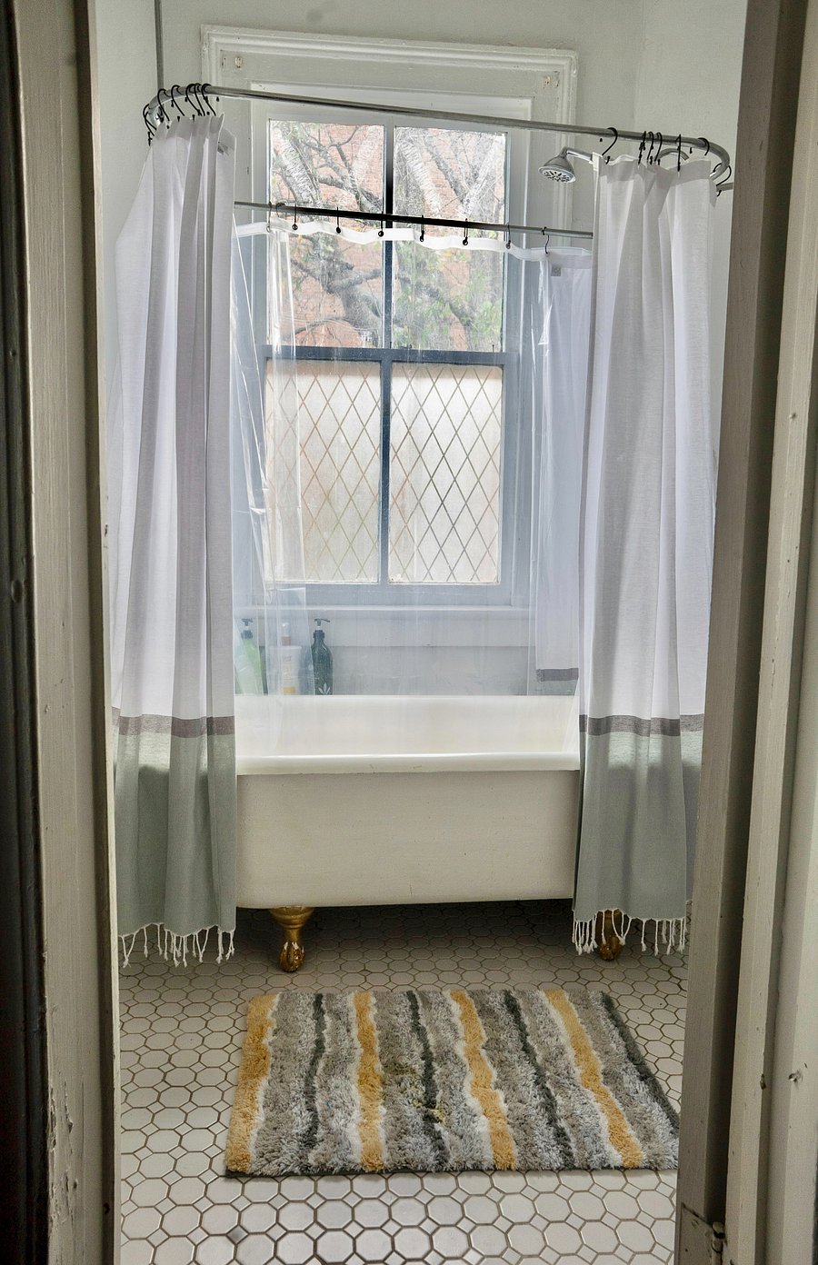 Furnished Finder property 405235_1 photo 13