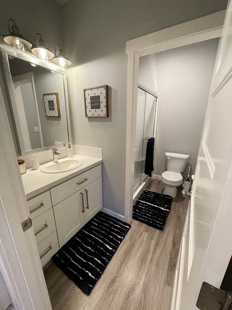Furnished Finder property 405241_1 photo 16