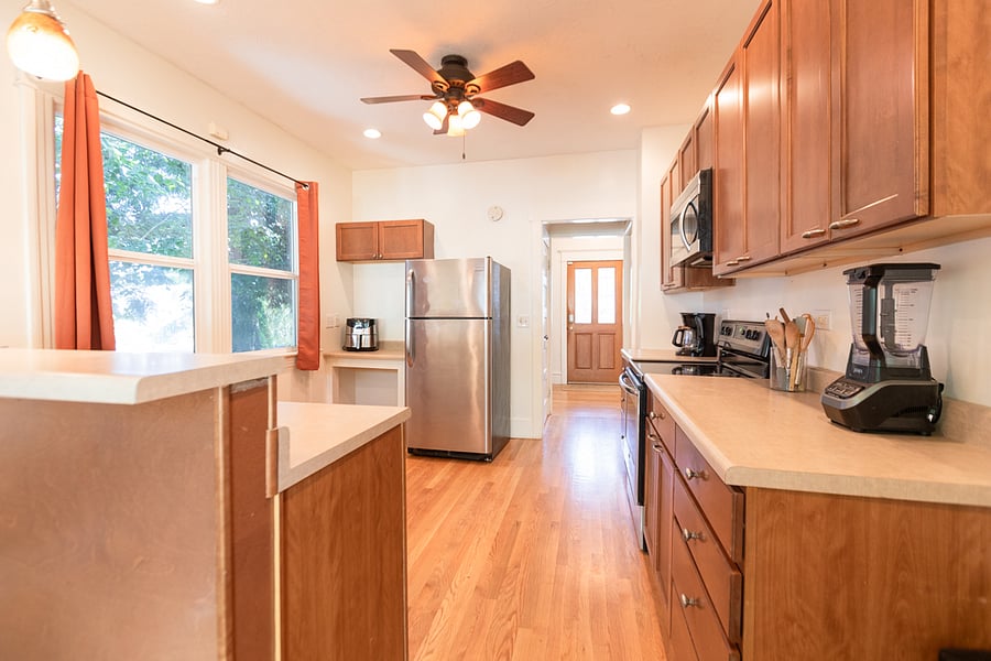 Brand new counter appliances include a ninja blender, Gourmia air fryer, and coffee maker.