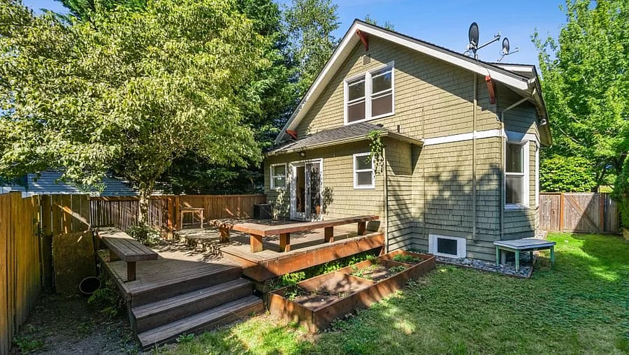 Back deck and yard provide plenty of outdoor space to enjoy all year around.