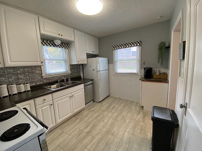 Furnished Finder property 405306_1 photo 6
