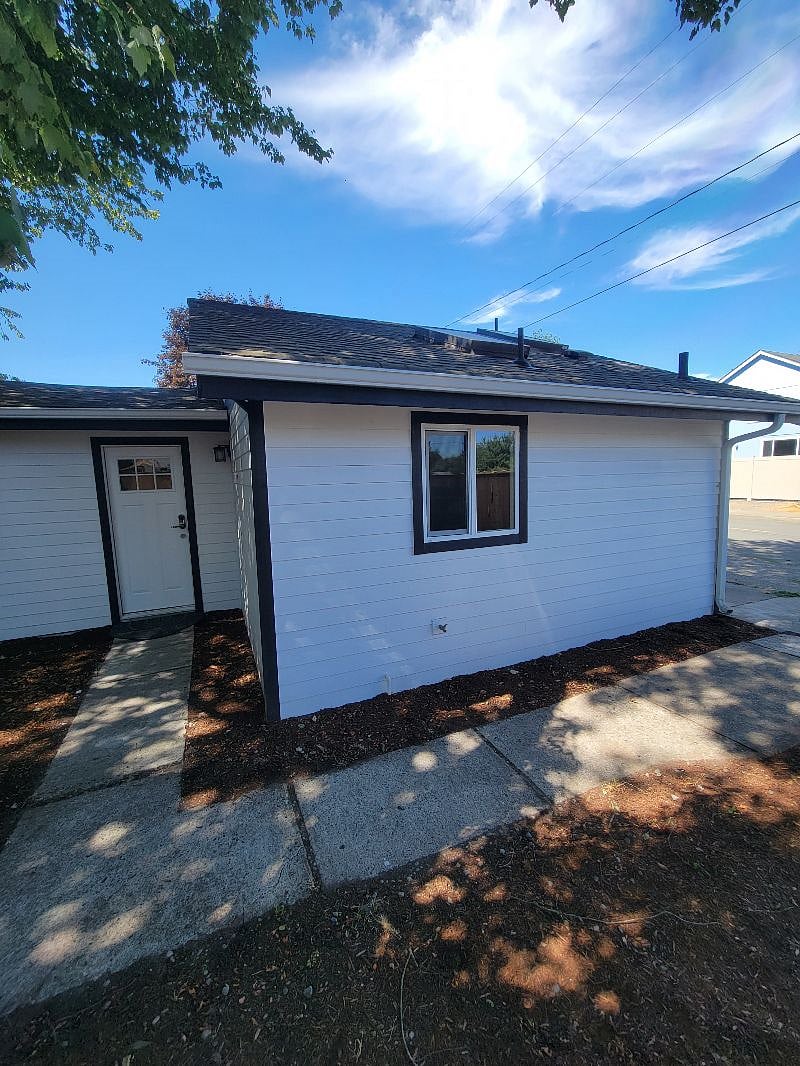 Furnished Finder property 405379_1 photo 34