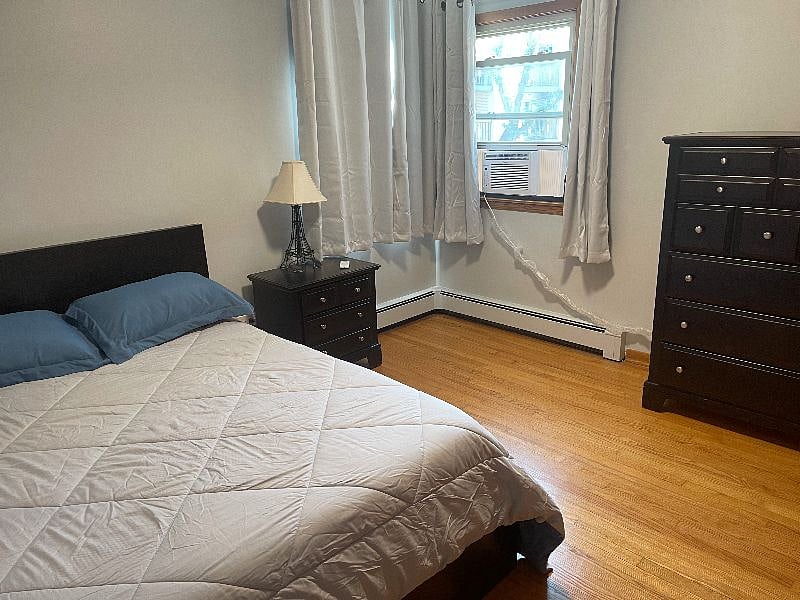 Furnished Finder property 405412_1 photo 8