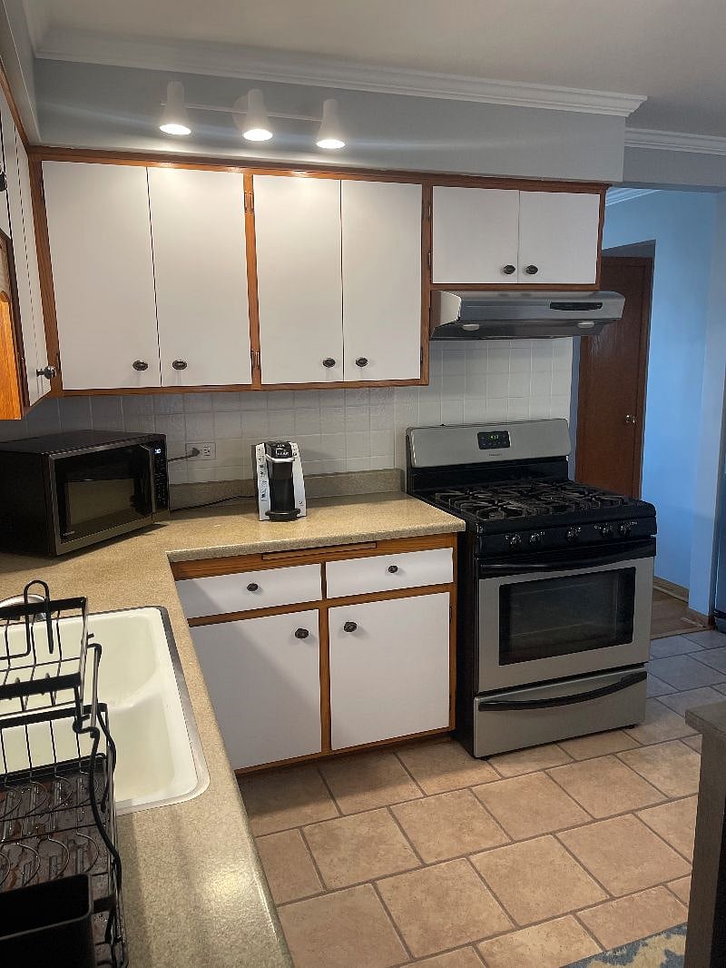 Furnished Finder property 405412_1 photo 12
