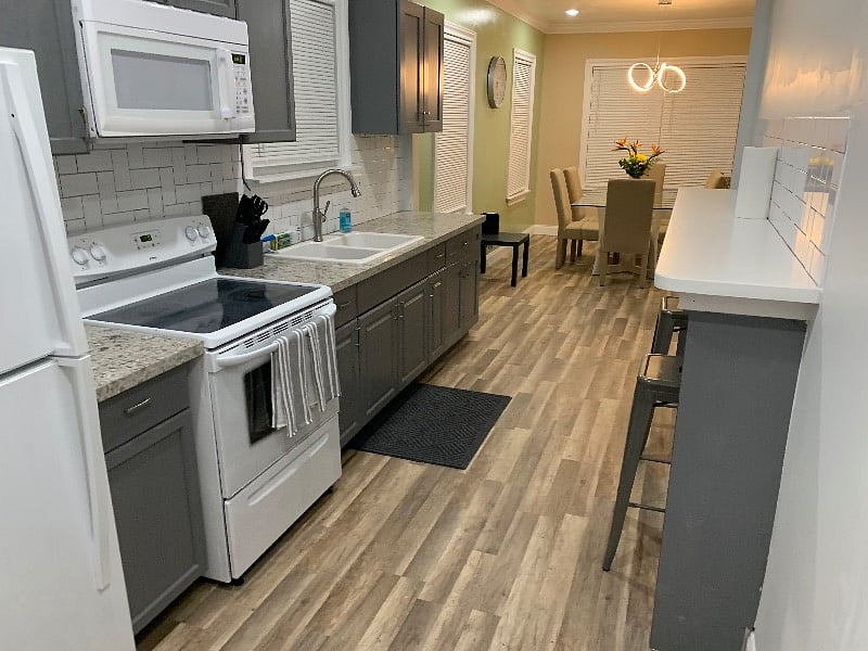 Furnished Finder property 405436_1 photo 4