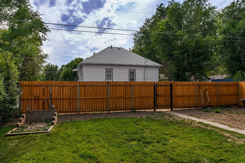 Furnished Finder property 405442_1 photo 18