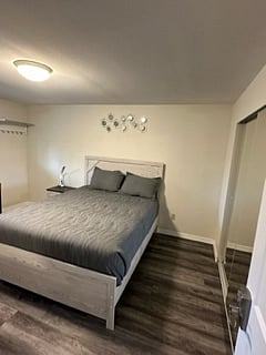 Furnished Finder property 405461_1 photo 10