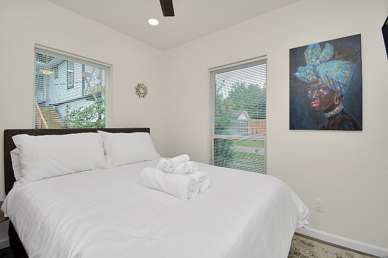 Furnished Finder property 405464_1 photo 28