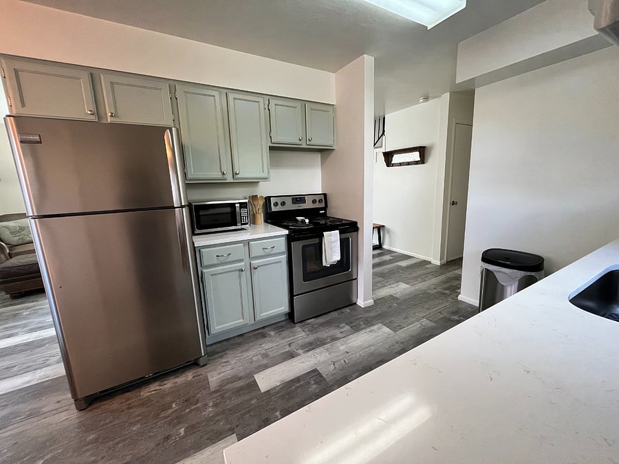 Furnished Finder property 405477_1 photo 8