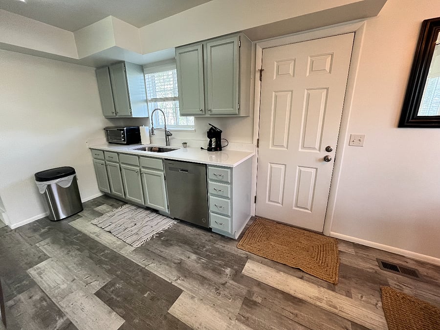 Furnished Finder property 405477_1 photo 7