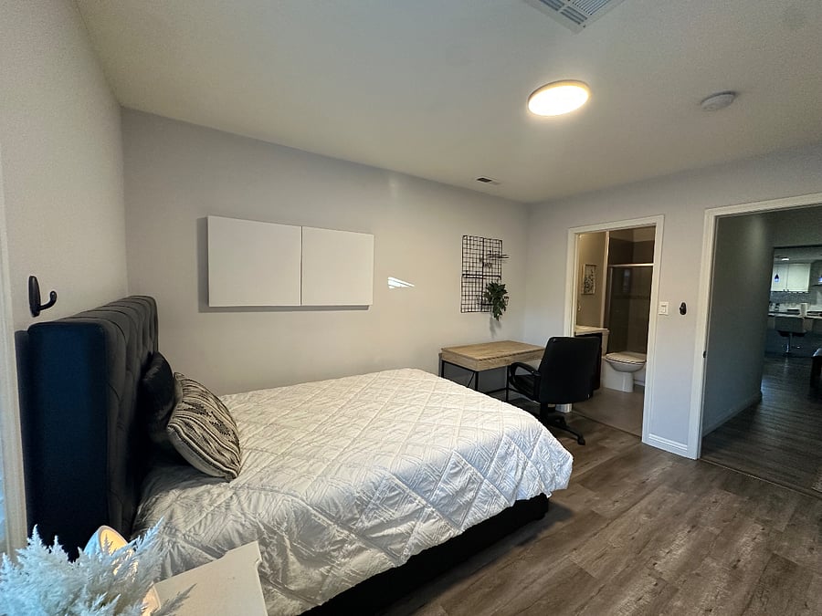 Furnished Finder property 405490_1 photo 4