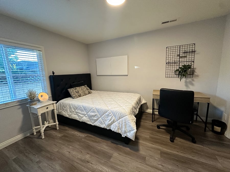 Furnished Finder property 405490_1 photo 6