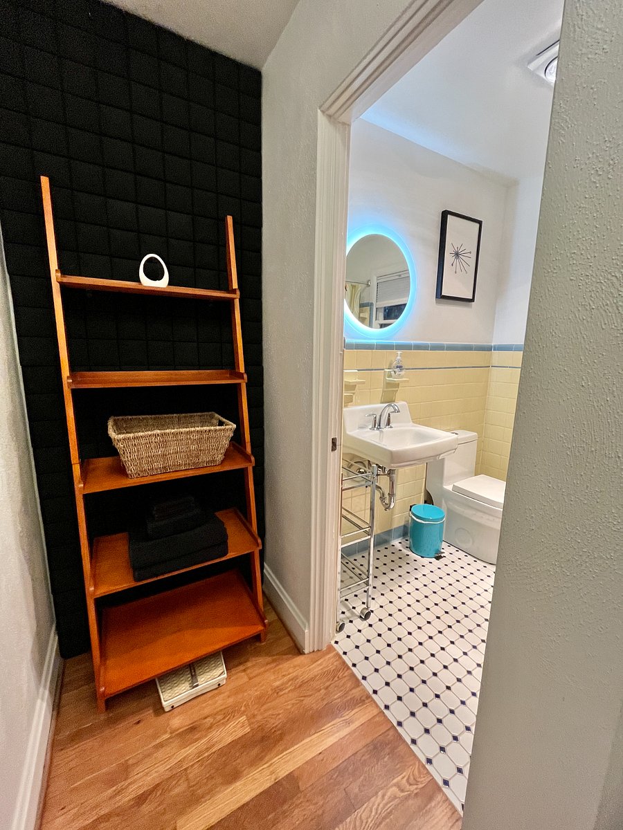 Furnished Finder property 405521_1 photo 16