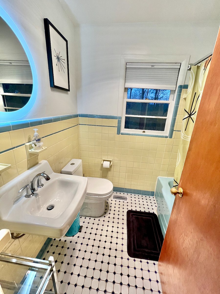 Furnished Finder property 405521_1 photo 17