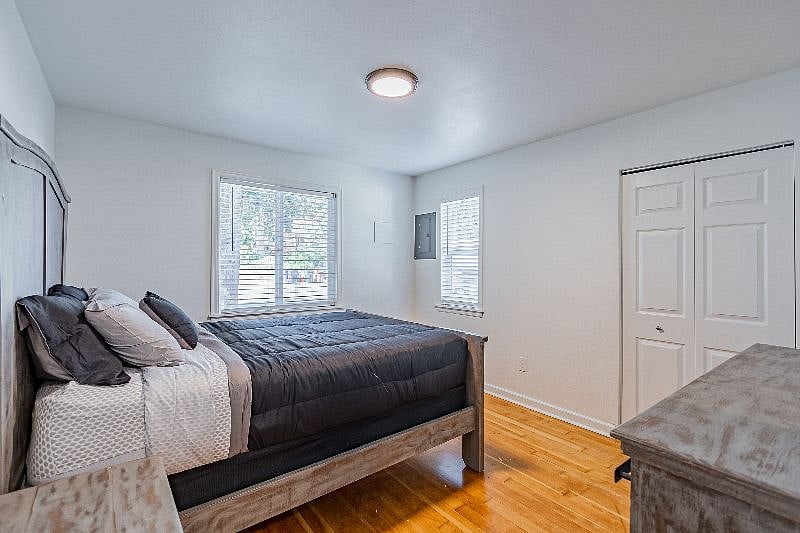 Furnished Finder property 405543_1 photo 12