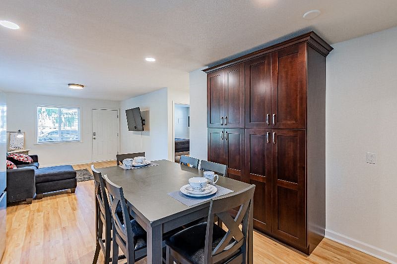 Furnished Finder property 405543_1 photo 29