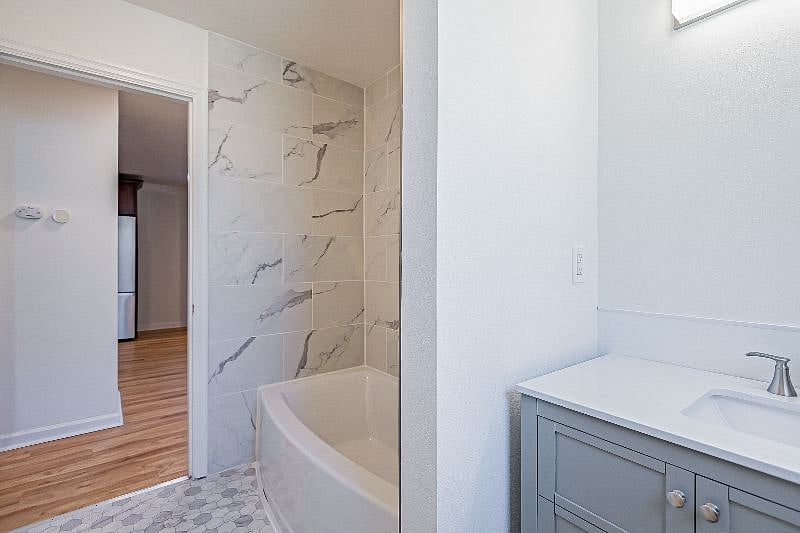 Furnished Finder property 405543_1 photo 33