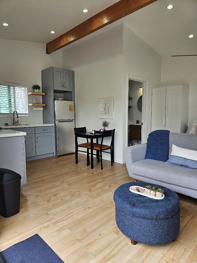 Furnished Finder property 405549_1 photo 3