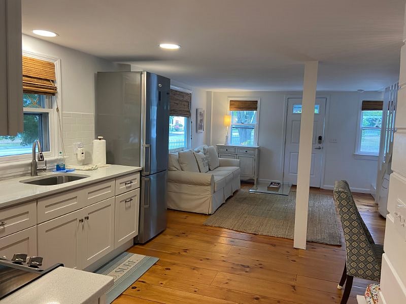 Furnished Finder property 405593_1 photo 3