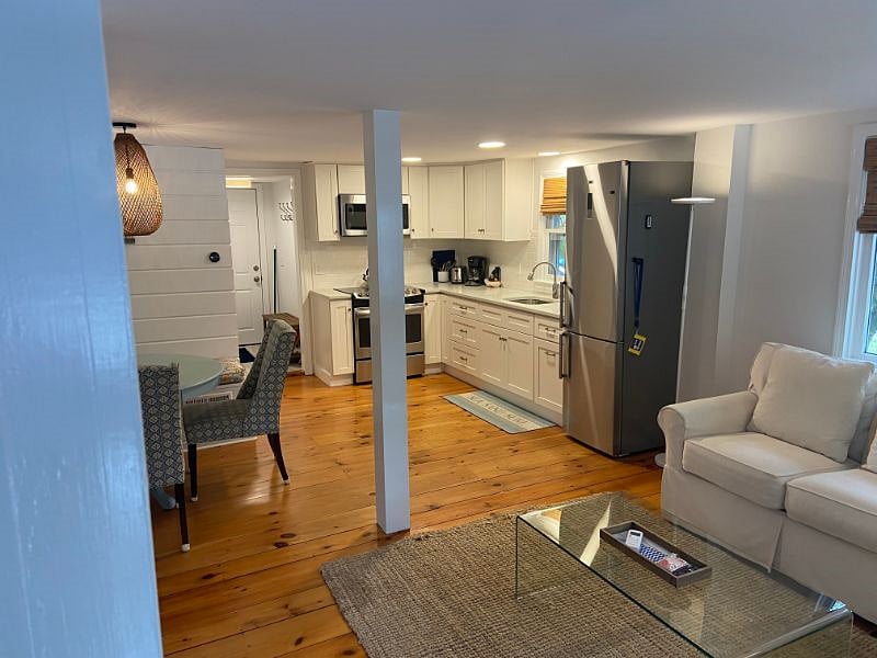 Furnished Finder property 405593_1 photo 4