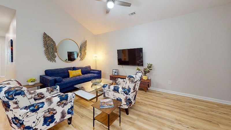 Furnished Finder property 405660_1 photo 8