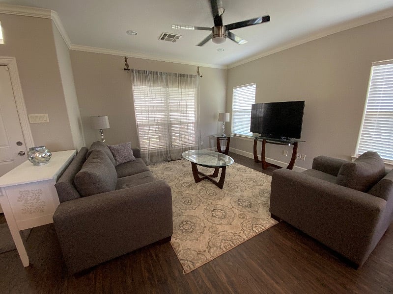 Furnished Finder property 405681_1 photo 1