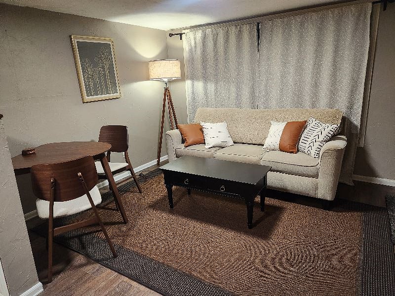 Furnished Finder property 405693_1 photo 8