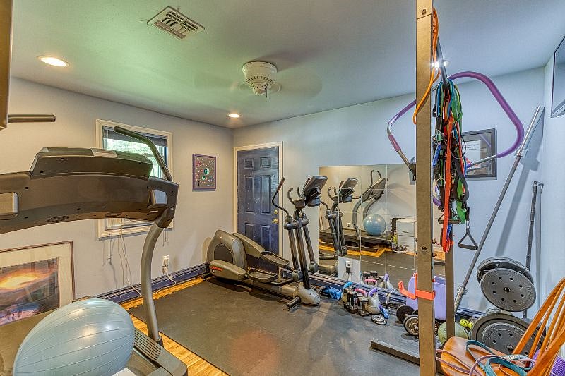 Furnished Finder property 405709_1 photo 17