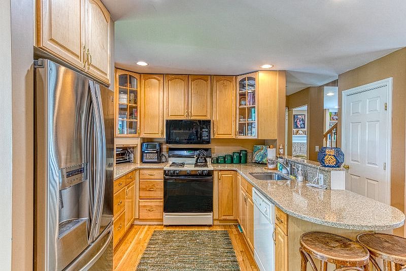 Furnished Finder property 405709_1 photo 13