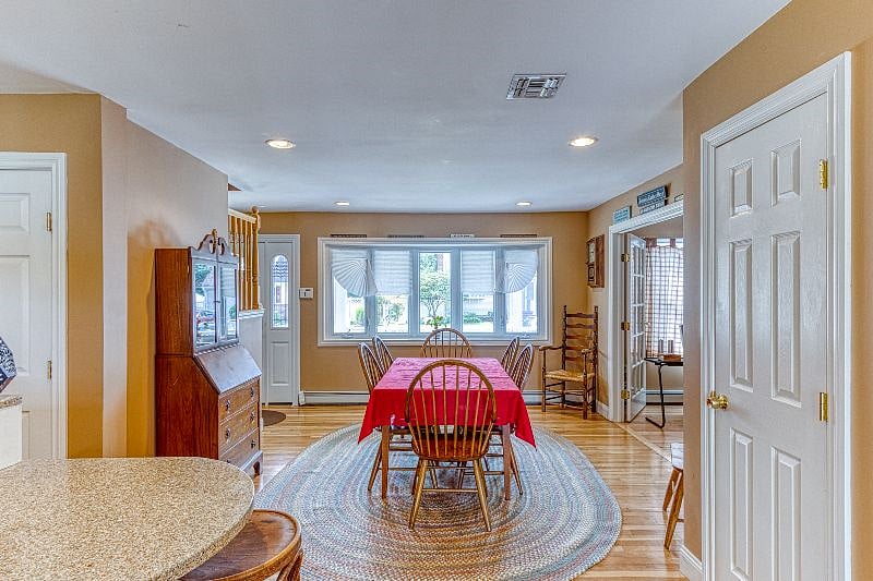 Furnished Finder property 405709_1 photo 10