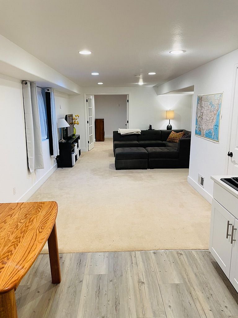 Furnished Finder property 405727_1 photo 10