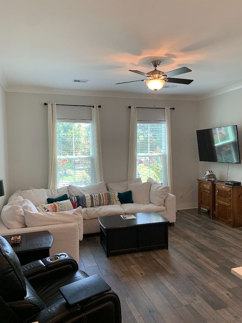 Furnished Finder property 405754_1 photo 9