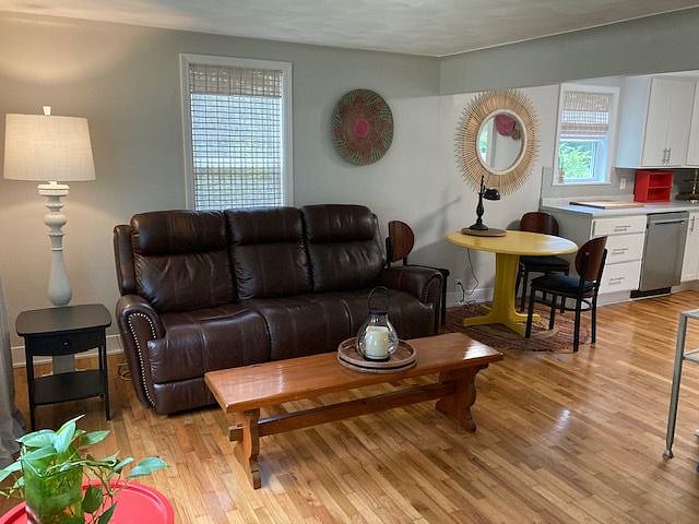 Furnished Finder property 405772_1 photo 13