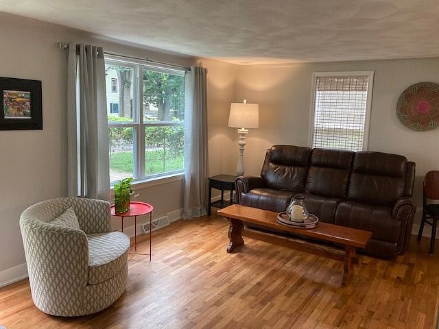 Furnished Finder property 405772_1 photo 14
