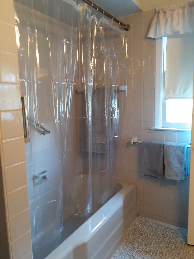 Furnished Finder property 405778_1 photo 15