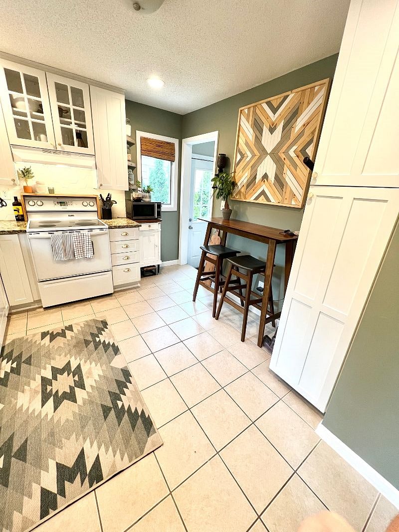 Furnished Finder property 405792_1 photo 10
