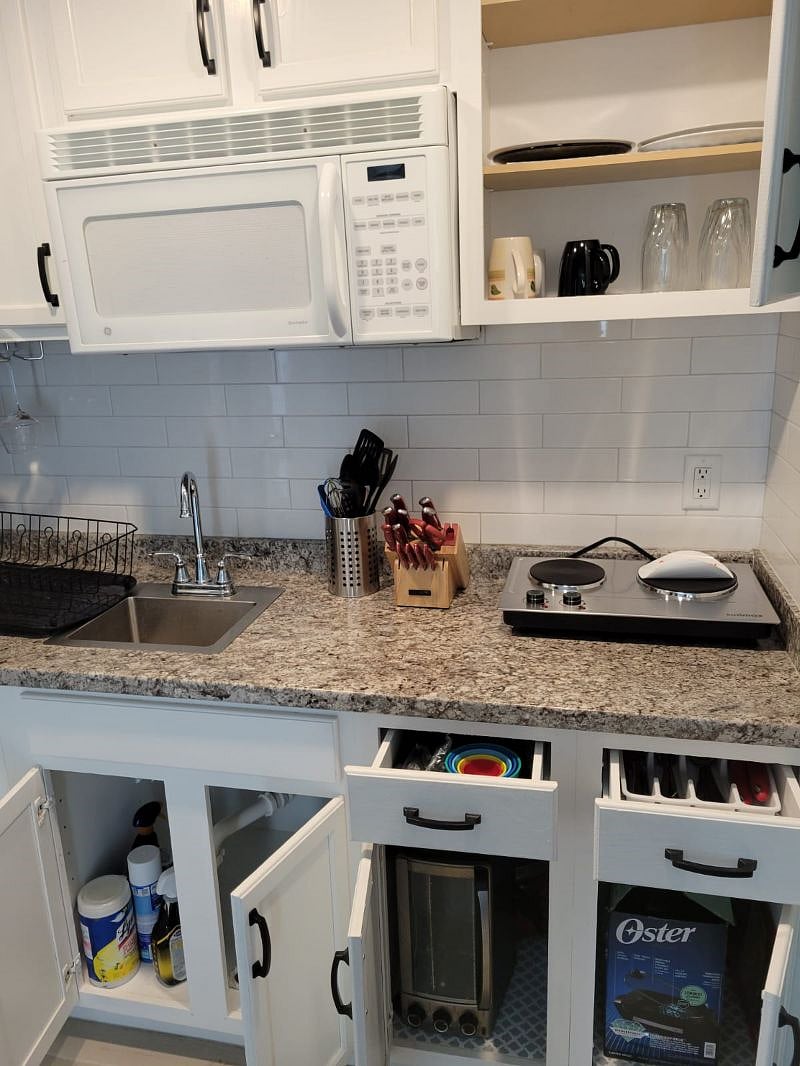 Furnished Finder property 405833_1 photo 8