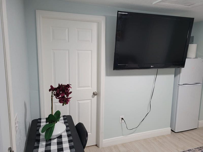 Furnished Finder property 405833_1 photo 11