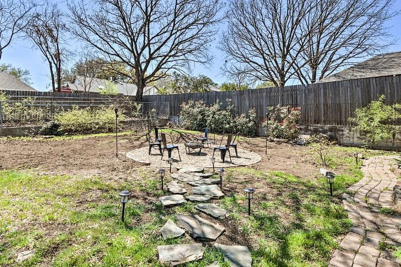 Furnished Finder property 405842_1 photo 22