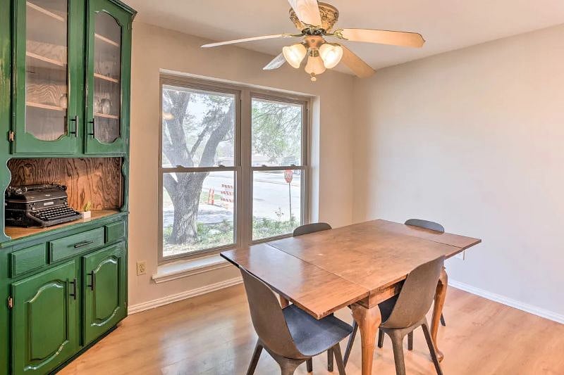 Furnished Finder property 405842_1 photo 9