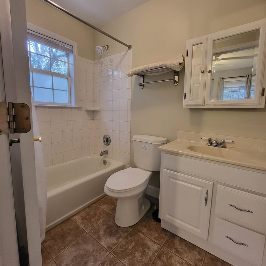 Furnished Finder property 405881_1 photo 7