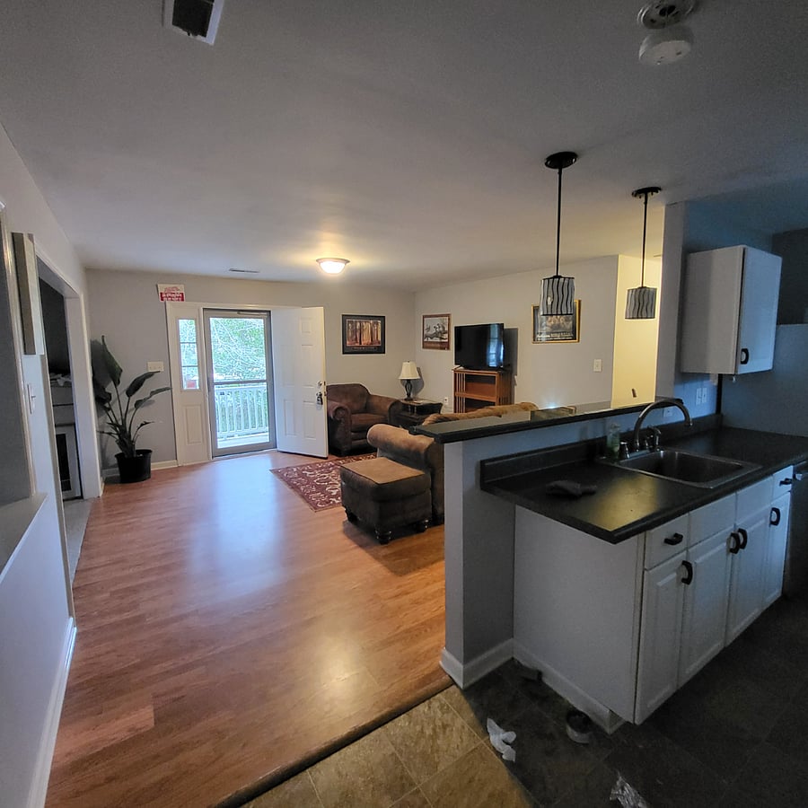 Furnished Finder property 405881_1 photo 9